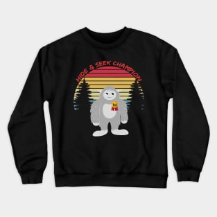 Hide & Seek Bigfoot Retro Sunset Funny Design Crewneck Sweatshirt